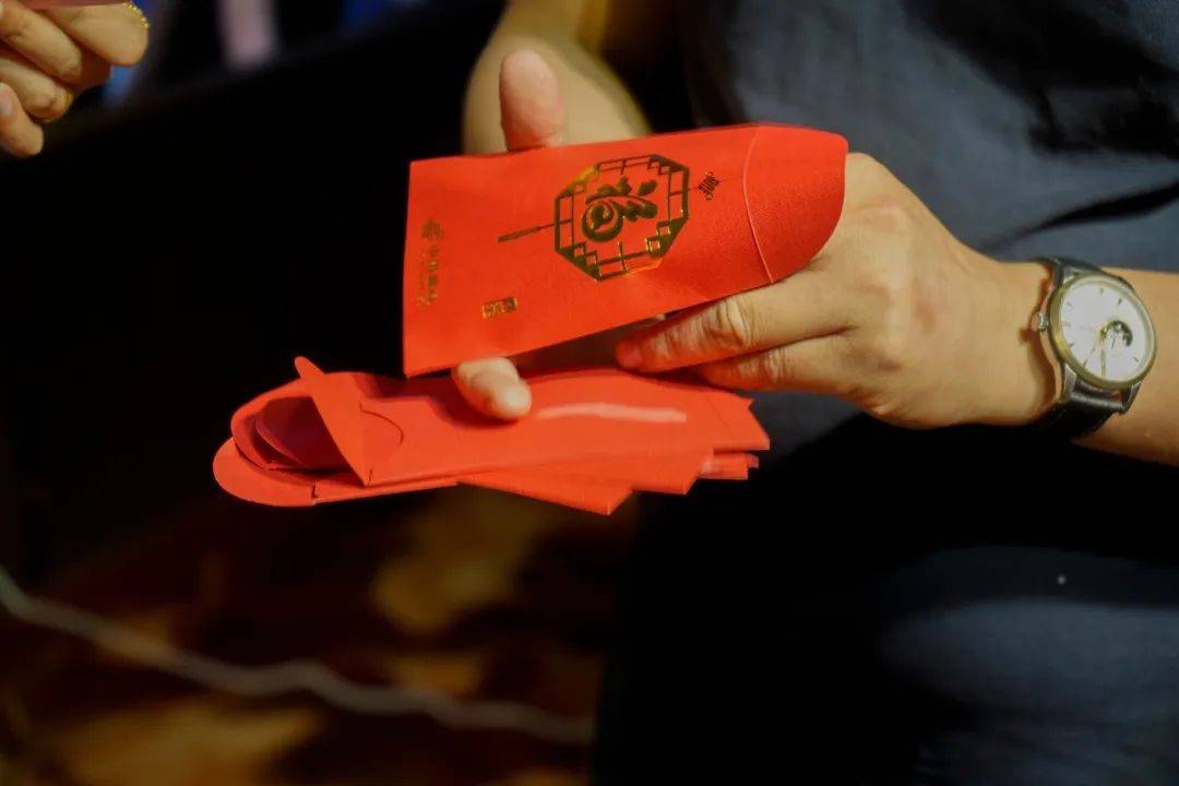 一場(chǎng)發(fā)布會(huì)，展開(kāi)微水泥革命 | 2023萬(wàn)磊廣佛千人行完滿成功