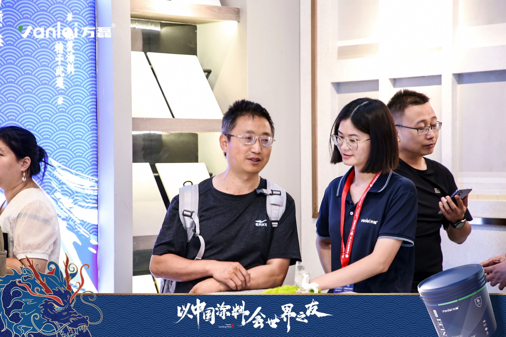 七年蟬聯(lián)展館人氣王！萬(wàn)磊涂料，以中國(guó)涂料，會(huì)世界之友