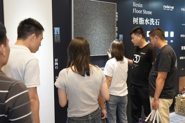一場發(fā)布會，一場千人狂歡嘉年華 | 2025萬磊廣佛千人行完滿成功