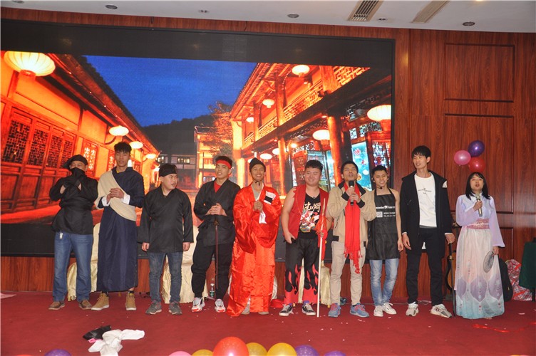 萬(wàn)磊人歡聚一堂，只為追逐2020“萬(wàn)磊夢(mèng)”！