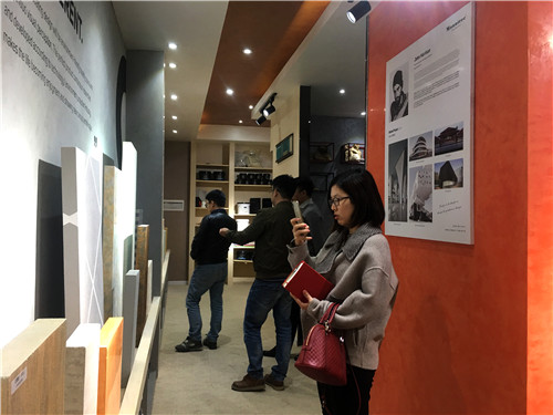 攜手共贏，共話(huà)未來(lái)，巴德士集團(tuán)蒞臨萬(wàn)磊參觀指導(dǎo)